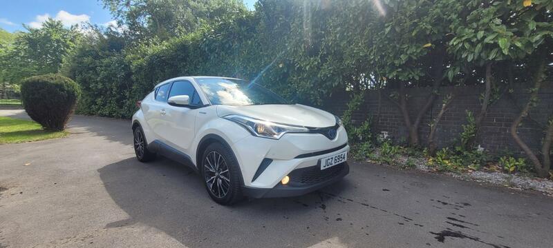 View TOYOTA C-HR 1.8 VVT-h Excel